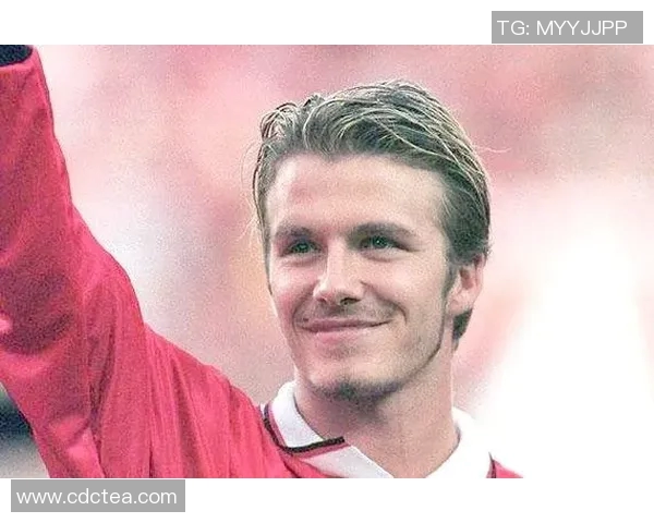 贝克汉姆传奇足球生涯回顾与成就分析探索